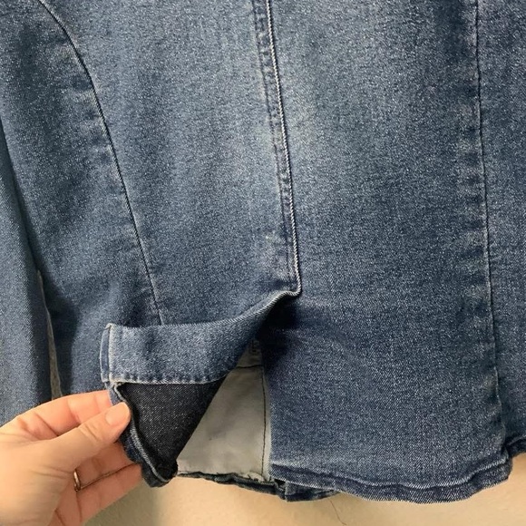 Blue Denim Jacket - Picture 5 of 6